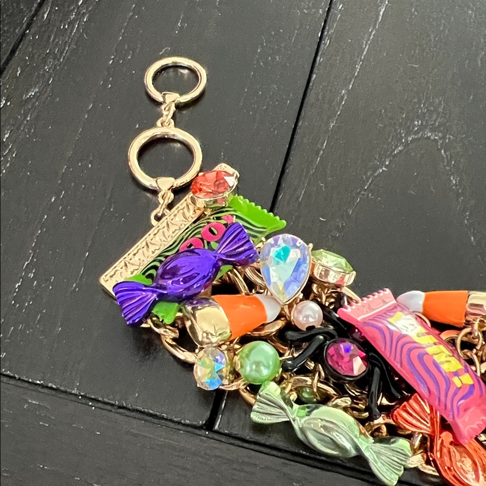 Betsey Johnson Multicolor Chunky Bracelet - Picture 4 of 9